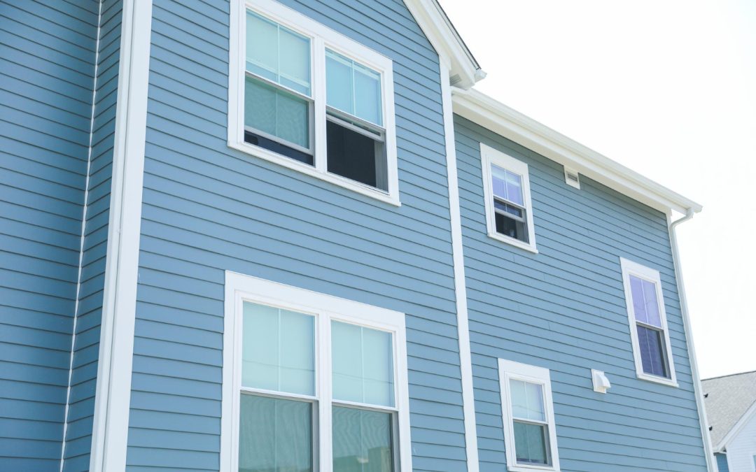 Warning Signs Your Home’s Siding Needs Attention Before Bigger Problems Set In